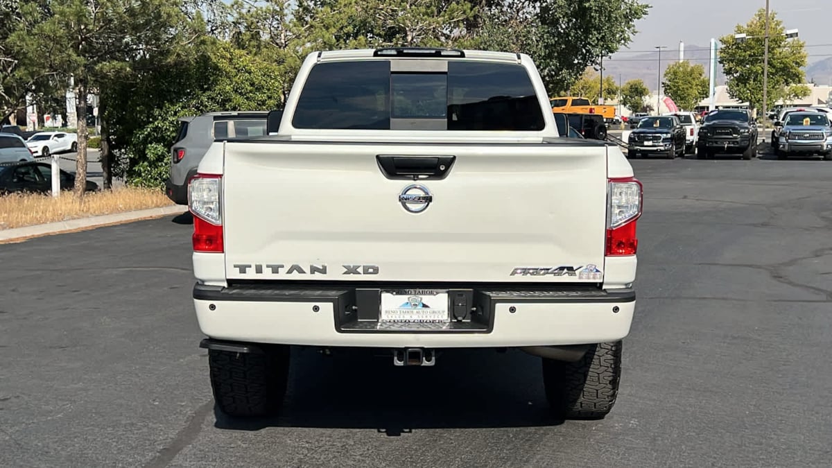 2017 Nissan Titan XD PRO-4X 6