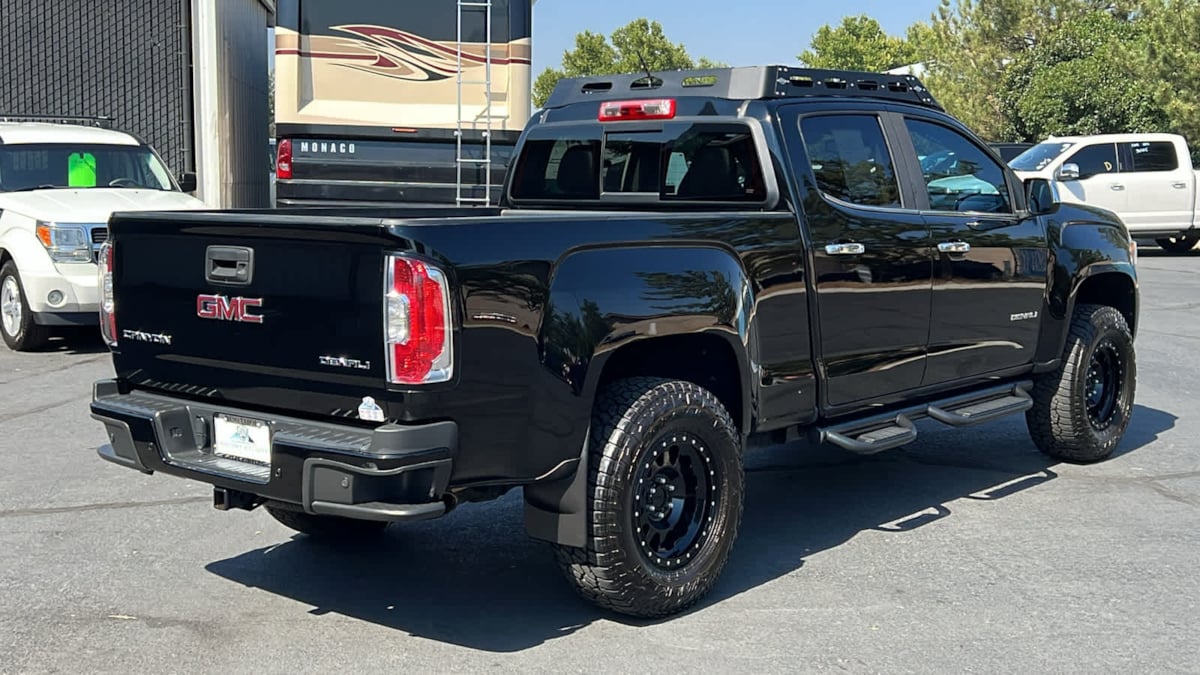 2020 GMC Canyon 4WD Denali 5