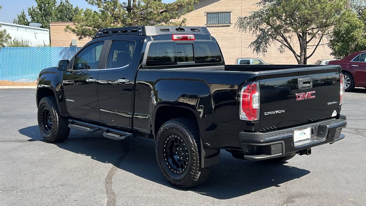 2020 GMC Canyon 4WD Denali 7