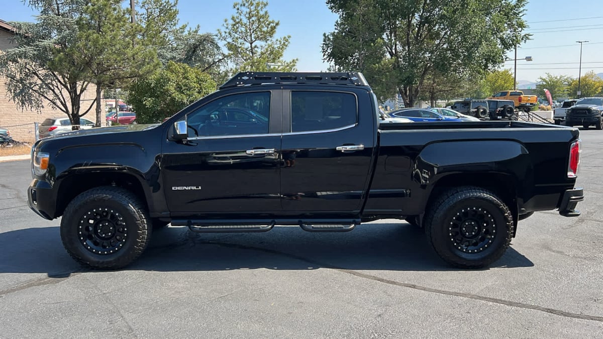 2020 GMC Canyon 4WD Denali 8