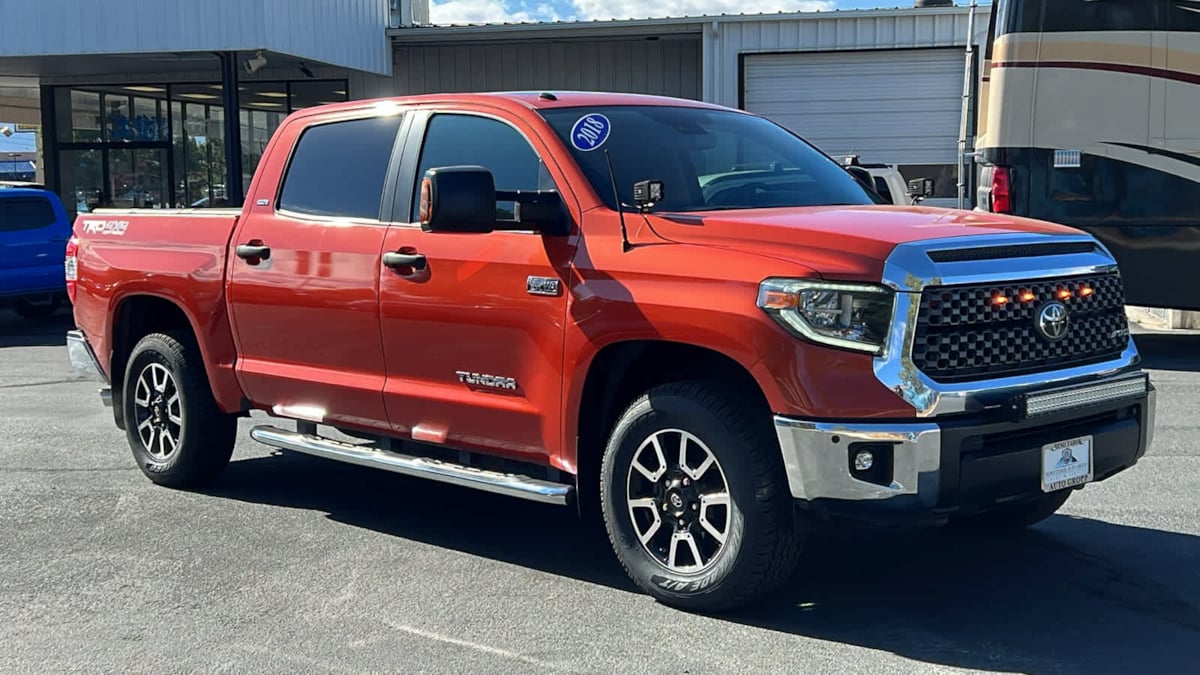 2018 Toyota Tundra 4WD SR5 3