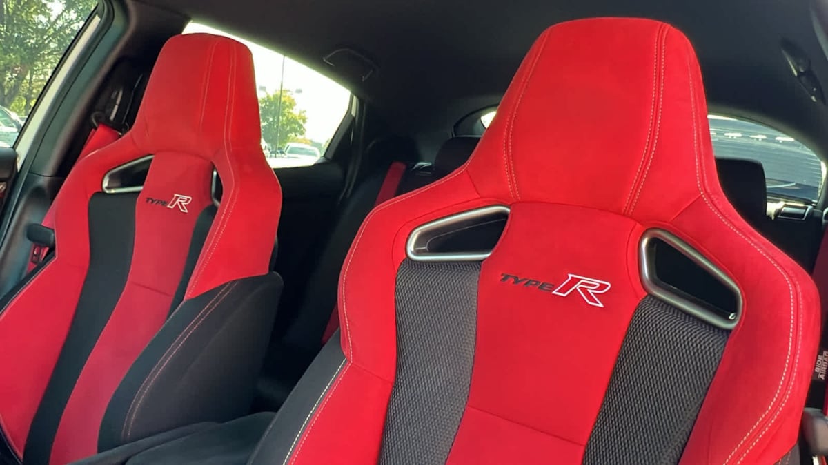 2019 Honda Civic Type R Touring 16