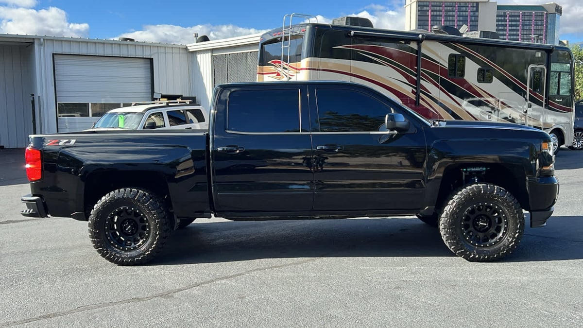 2018 Chevrolet Silverado 1500 LT 4