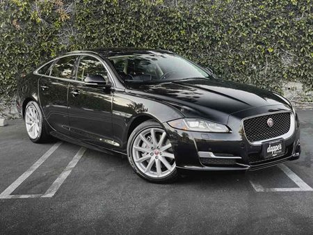 2017 Jaguar XJ XJ R-Sport