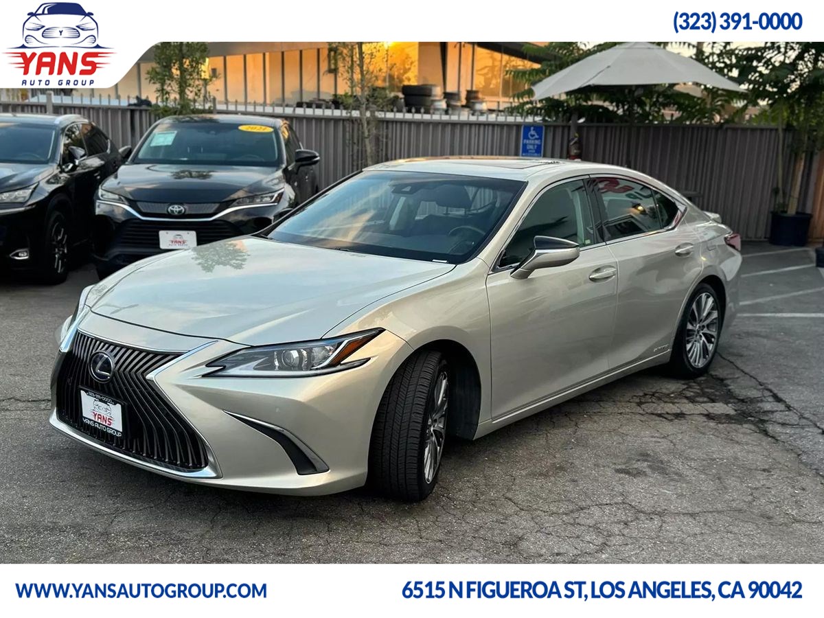 2019 Lexus ES 300h 