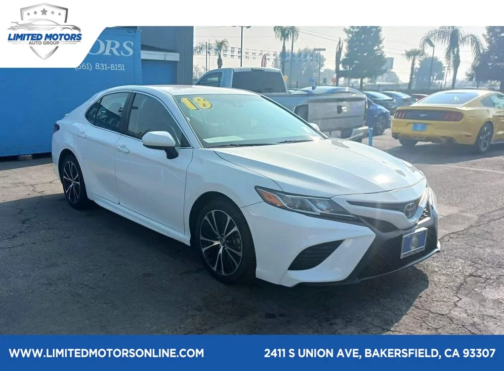Sold 2018 Toyota Camry SE in Bakersfield