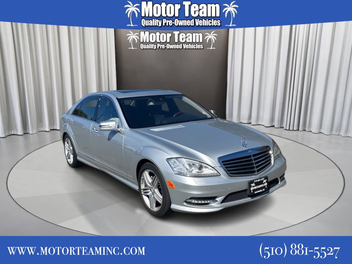 2013 Mercedes-Benz S 550 Sedan