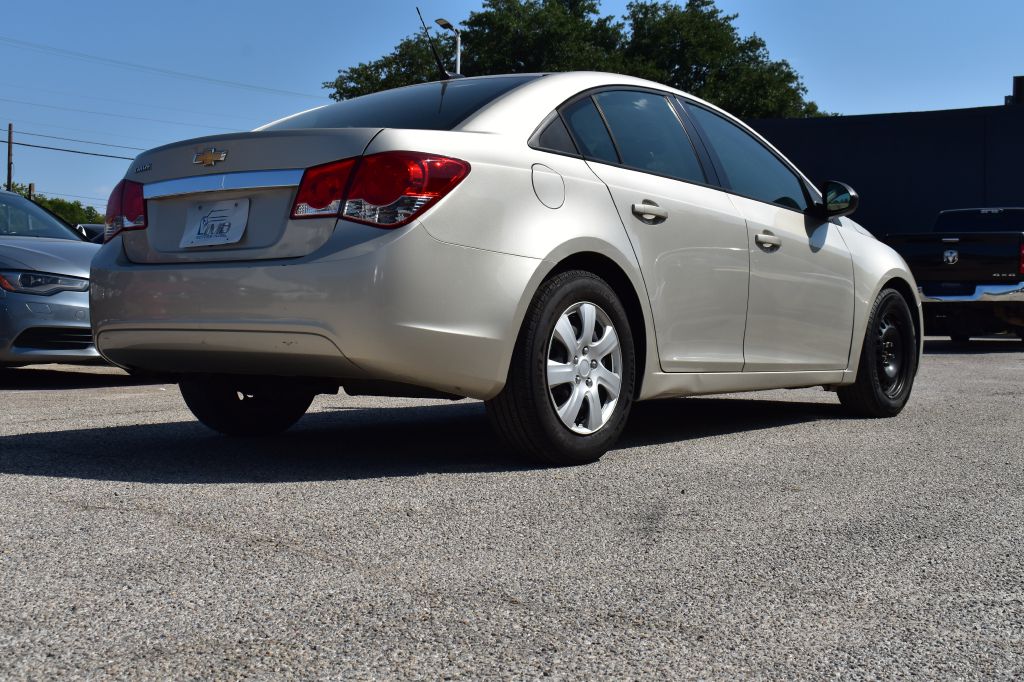 Chevrolet Cruze 2013 Chevrolet Cruze 1G1PA5SH8D7300063
