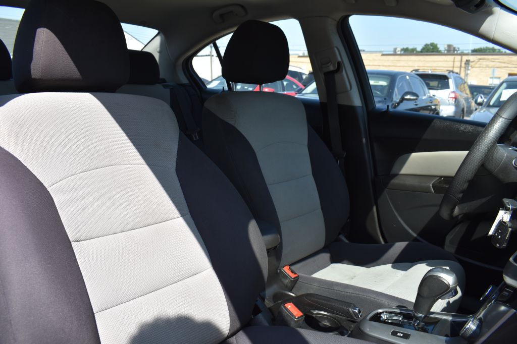 Chevrolet Cruze 2013 Chevrolet Cruze 1G1PA5SH8D7300063