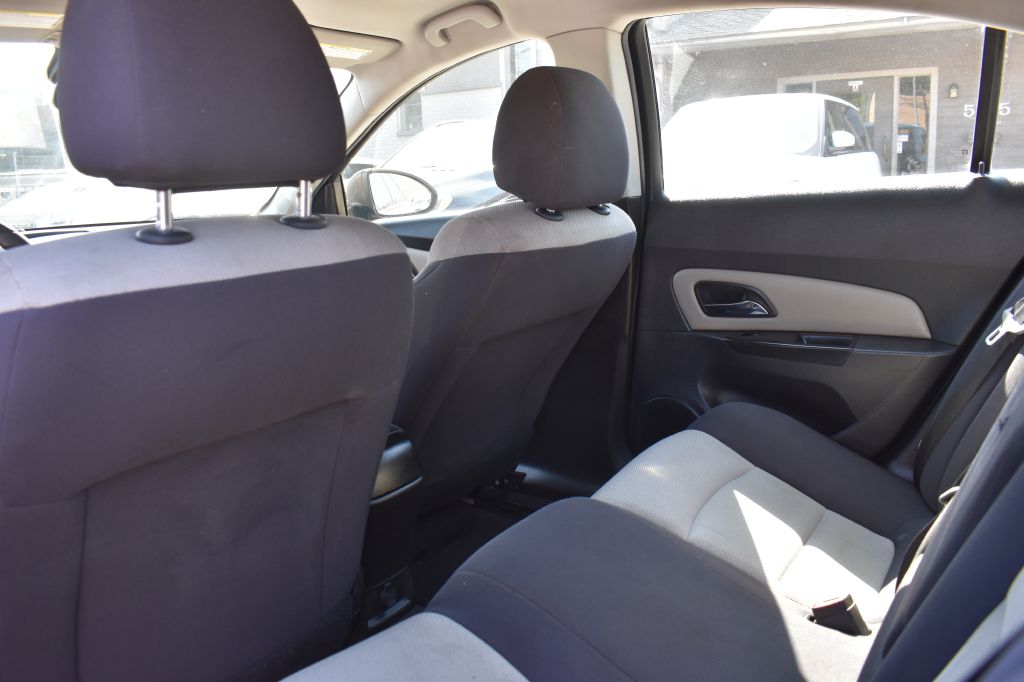 Chevrolet Cruze 2013 Chevrolet Cruze 1G1PA5SH8D7300063