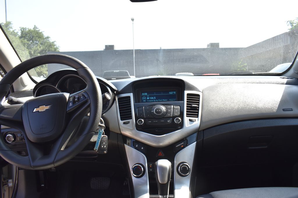 Chevrolet Cruze 2013 Chevrolet Cruze 1G1PA5SH8D7300063