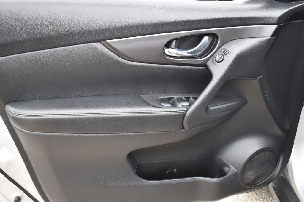 Nissan Rogue 2020 Nissan Rogue JN8AT2MT7LW001485