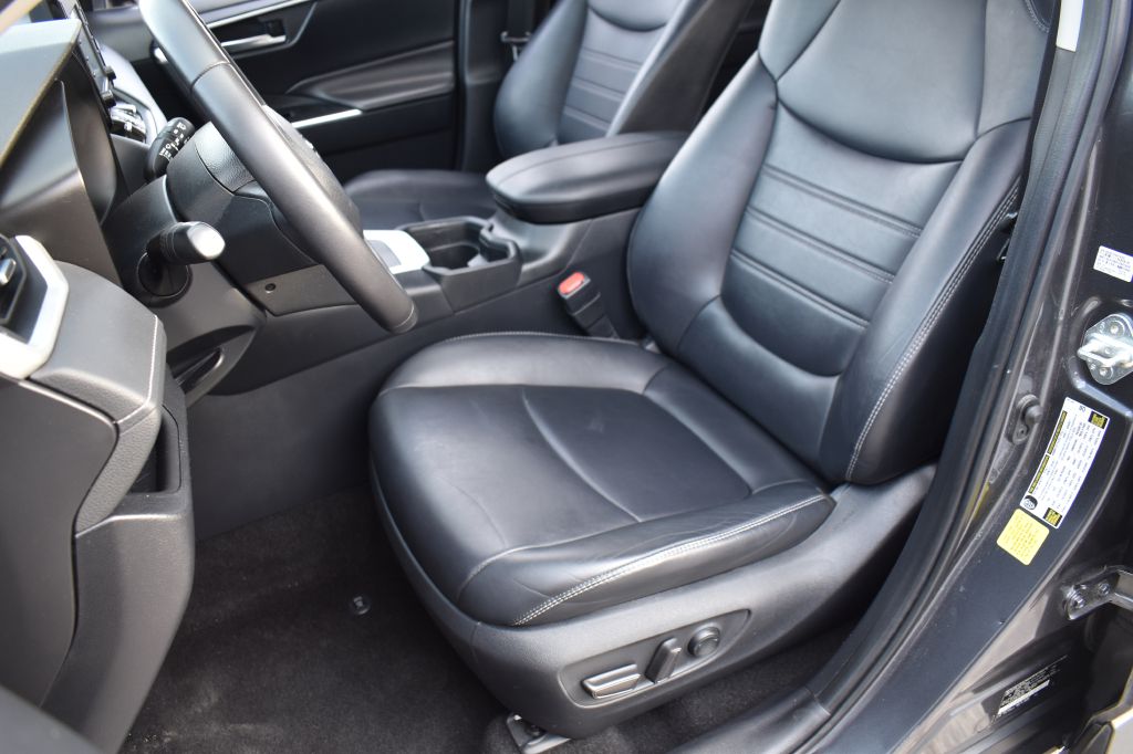 Toyota RAV4 2019 Toyota RAV4 2T3C1RFV2KC005055