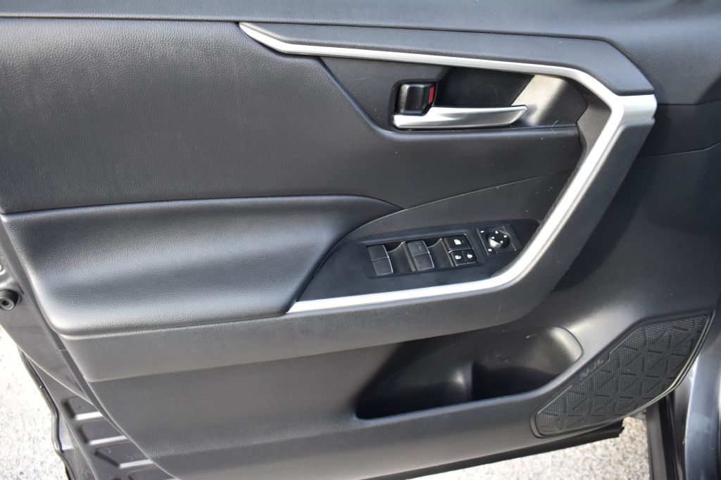 Toyota RAV4 2019 Toyota RAV4 2T3C1RFV2KC005055