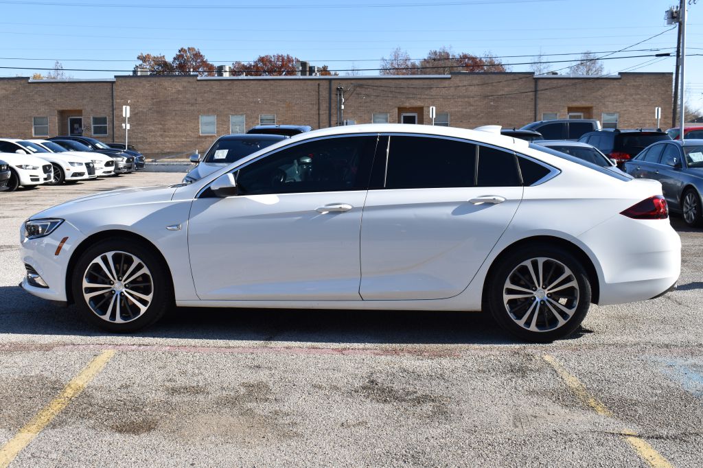 Buick Regal Sportback 2018 Buick Regal Sportback W04GM6SX0J1127594