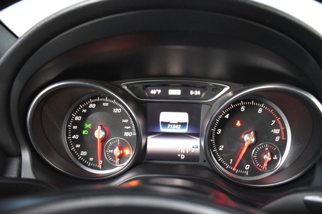 Mercedes-Benz CLA 250 2018 Mercedes-Benz CLA 250 WDDSJ4EB0JN650108