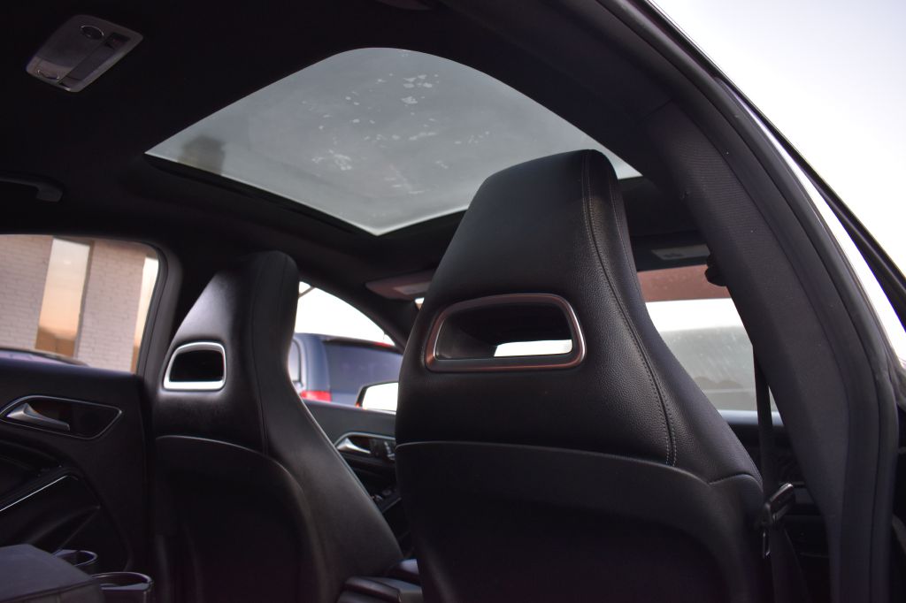 Mercedes-Benz CLA 250 2018 Mercedes-Benz CLA 250 WDDSJ4EB0JN650108