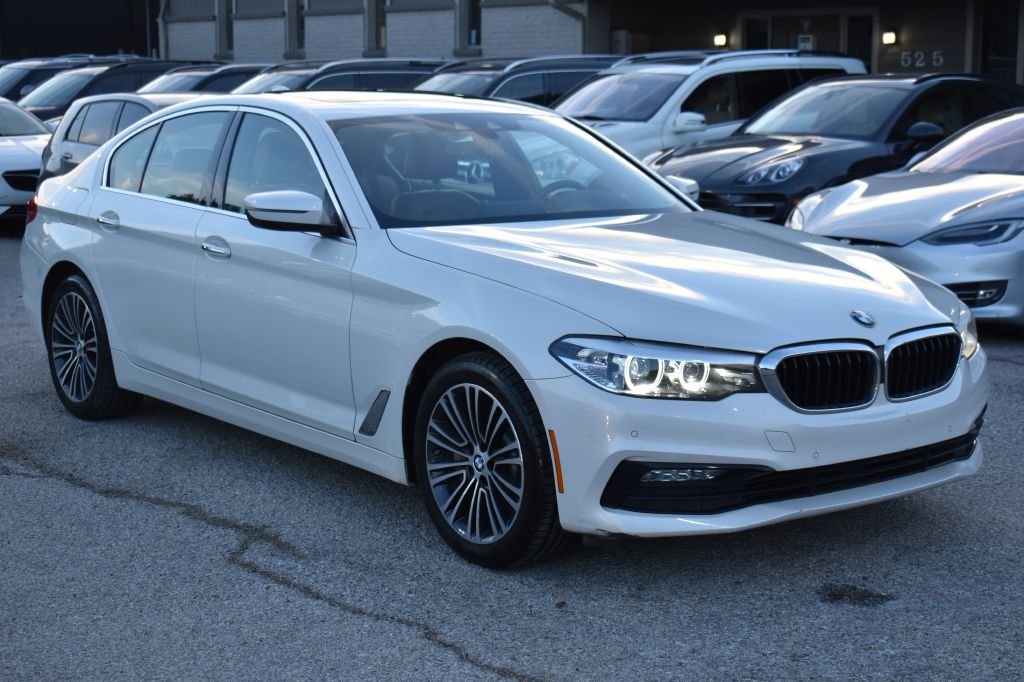 BMW 5 Series 2018 BMW 5 Series WBAJE5C51JWA94530