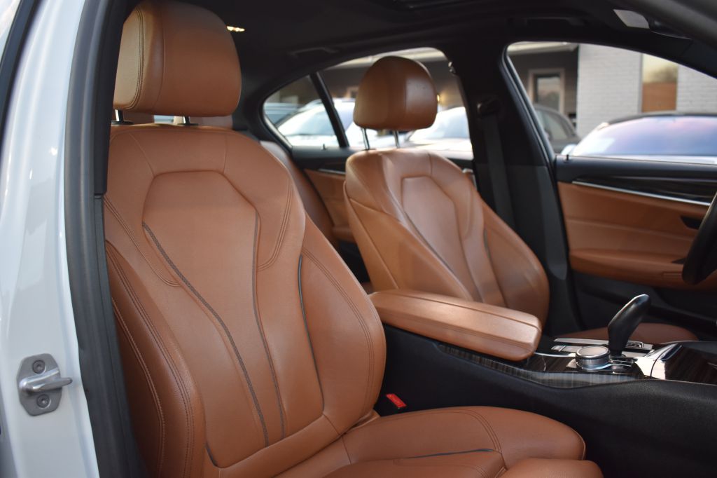 BMW 5 Series 2018 BMW 5 Series WBAJE5C51JWA94530