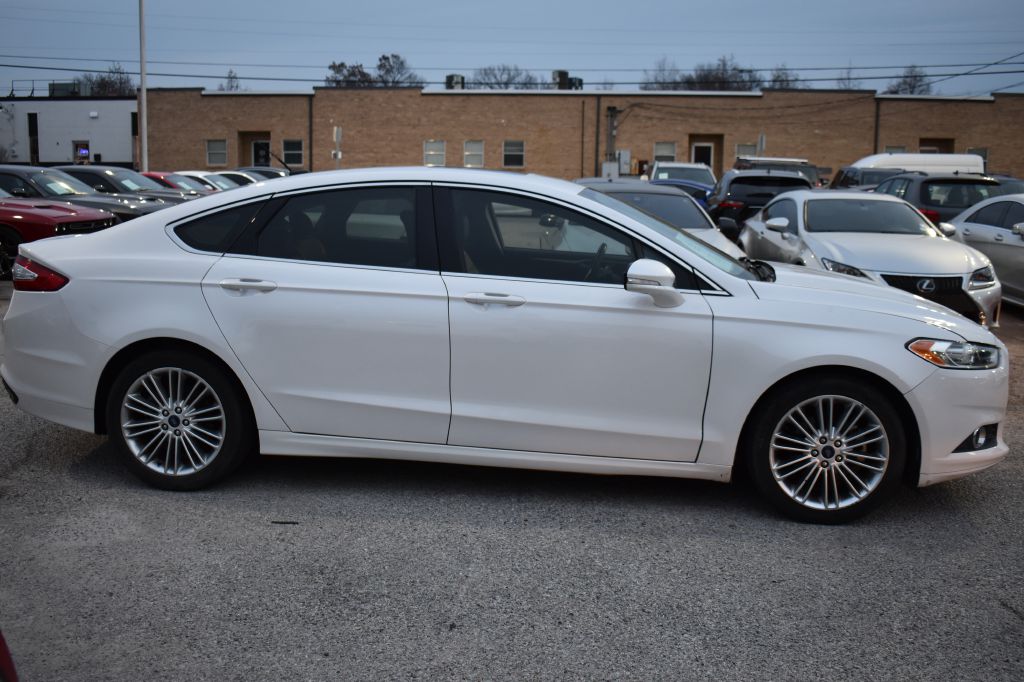Ford Fusion 2015 Ford Fusion 3FA6P0H92FR233823