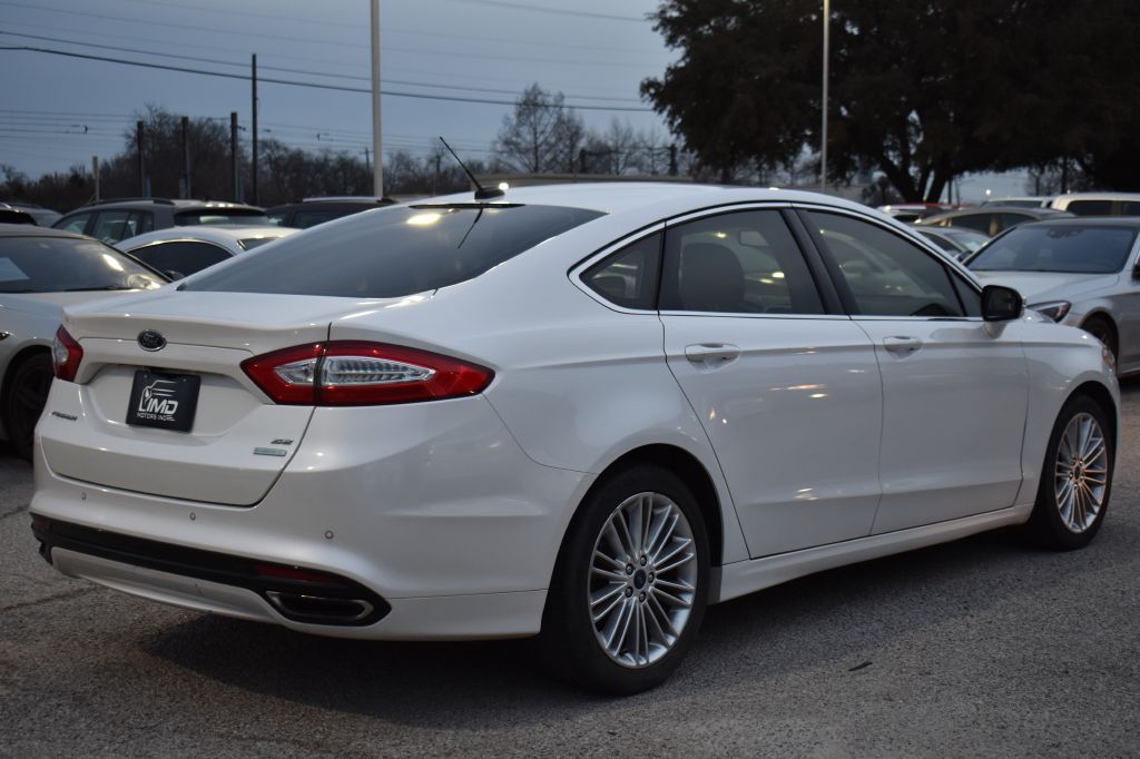 Ford Fusion 2015 Ford Fusion 3FA6P0H92FR233823