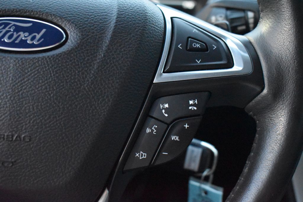 Ford Fusion 2015 Ford Fusion 3FA6P0H92FR233823