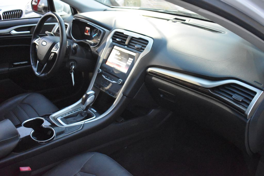 Ford Fusion 2015 Ford Fusion 3FA6P0H92FR233823