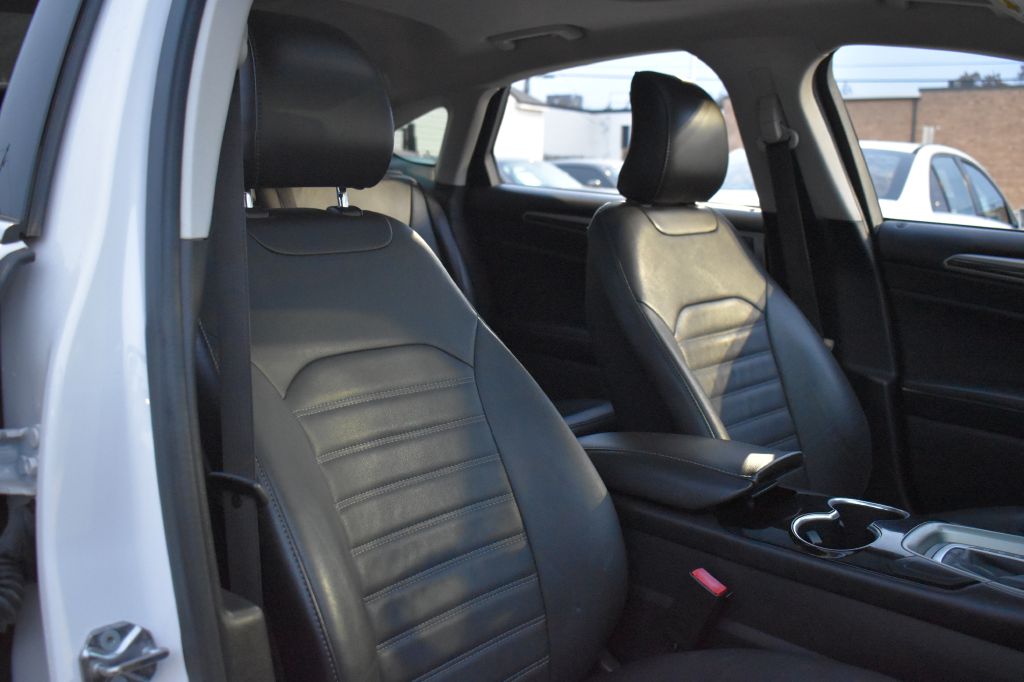 Ford Fusion 2015 Ford Fusion 3FA6P0H92FR233823