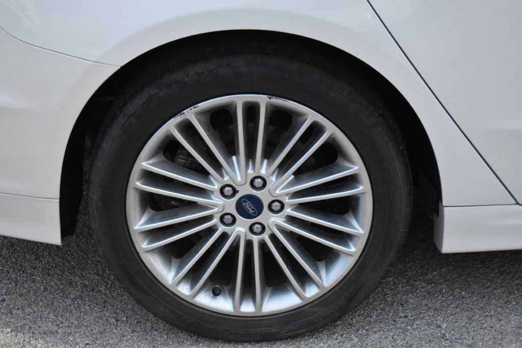 Ford Fusion 2015 Ford Fusion 3FA6P0H92FR233823