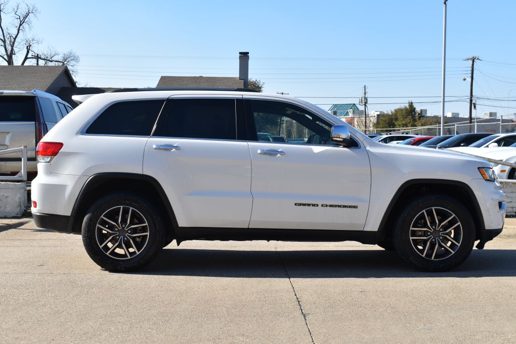 Jeep Grand Cherokee 2019 Jeep Grand Cherokee 1C4RJEBG3KC731146