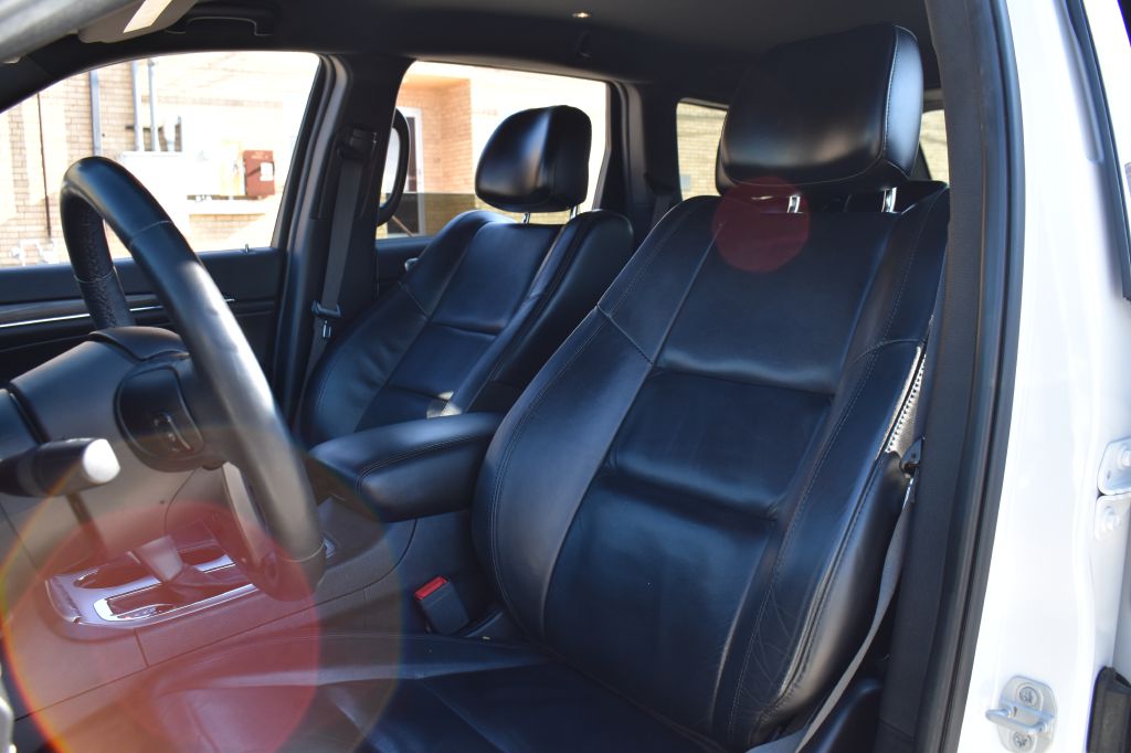 Jeep Grand Cherokee 2019 Jeep Grand Cherokee 1C4RJEBG3KC731146