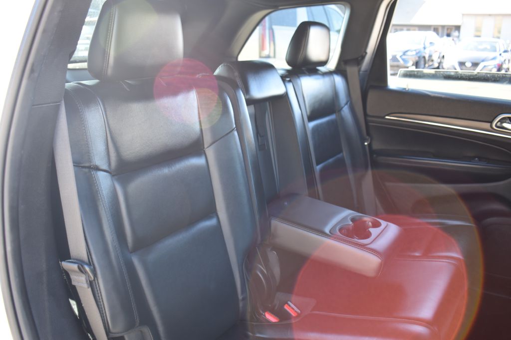 Jeep Grand Cherokee 2019 Jeep Grand Cherokee 1C4RJEBG3KC731146