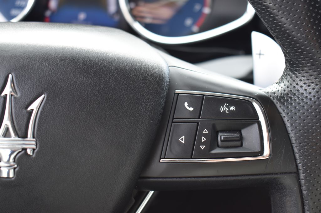 Maserati Quattroporte 2017 Maserati Quattroporte ZAM56RRS1H1231715