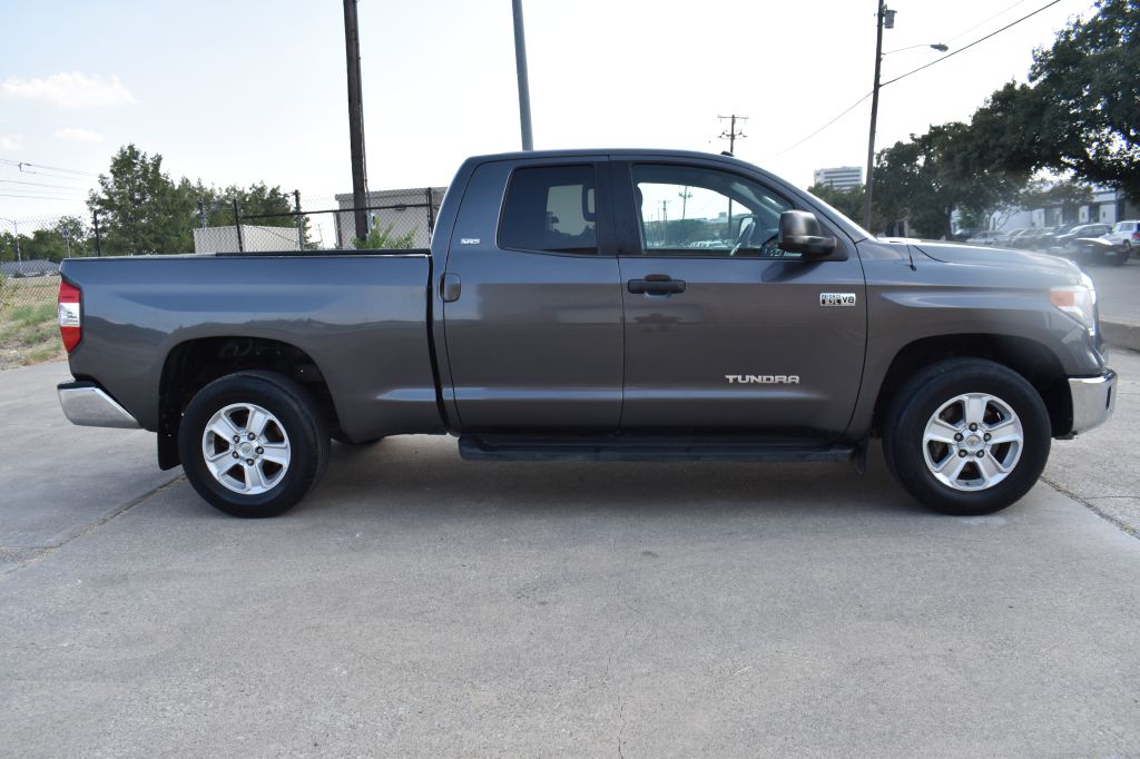 Toyota Tundra 2WD 2017 Toyota Tundra 2WD 5TFRW5F17HX212528