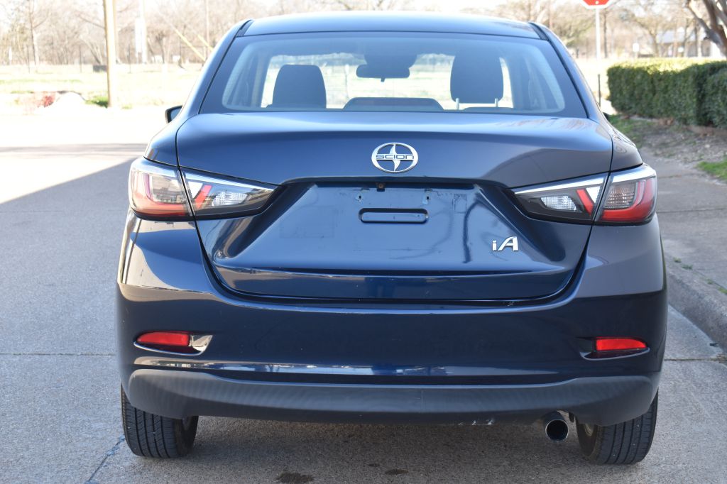 Scion iA 2016 Scion iA 3MYDLBZV1GY125125