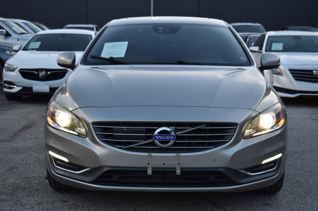 Volvo S60 2015 Volvo S60 YV126MFM8F2361637