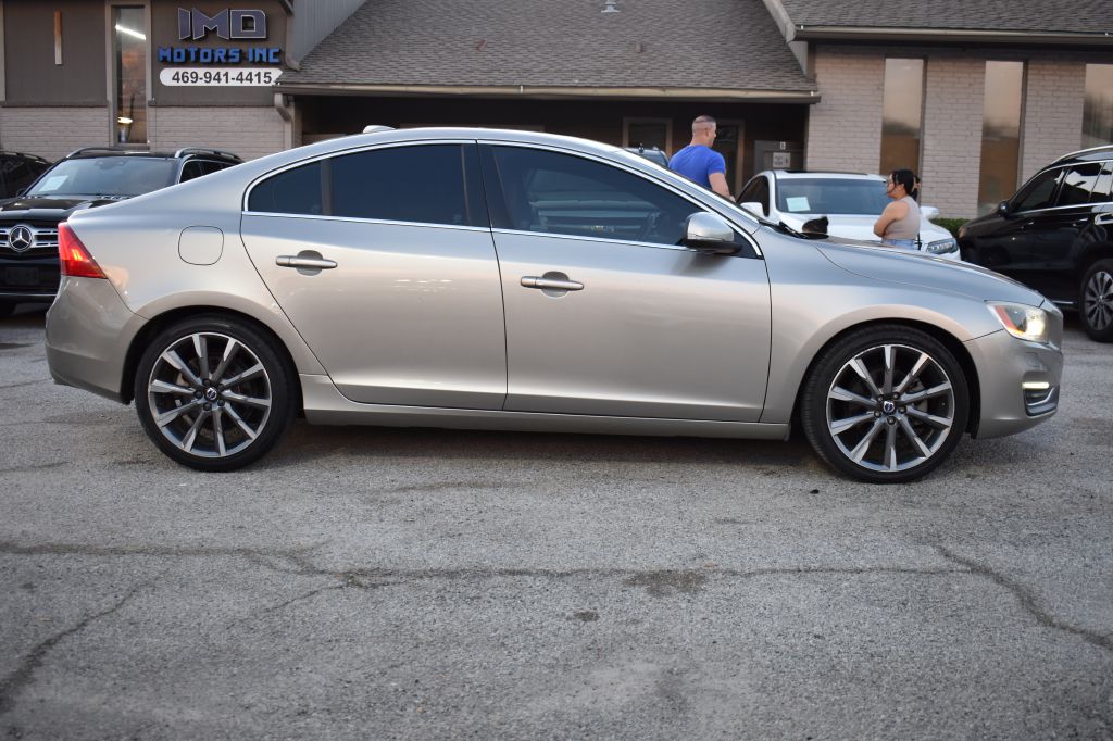 Volvo S60 2015 Volvo S60 YV126MFM8F2361637