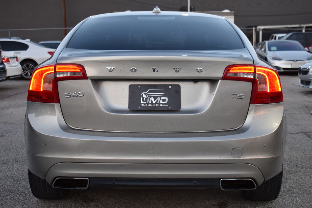 Volvo S60 2015 Volvo S60 YV126MFM8F2361637