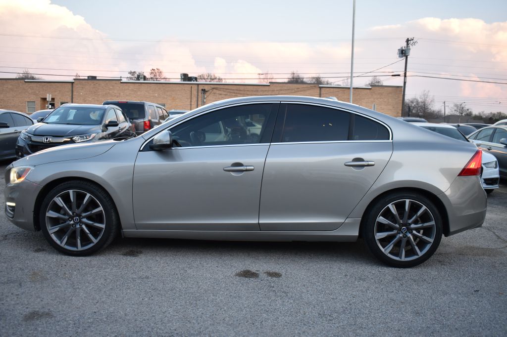 Volvo S60 2015 Volvo S60 YV126MFM8F2361637