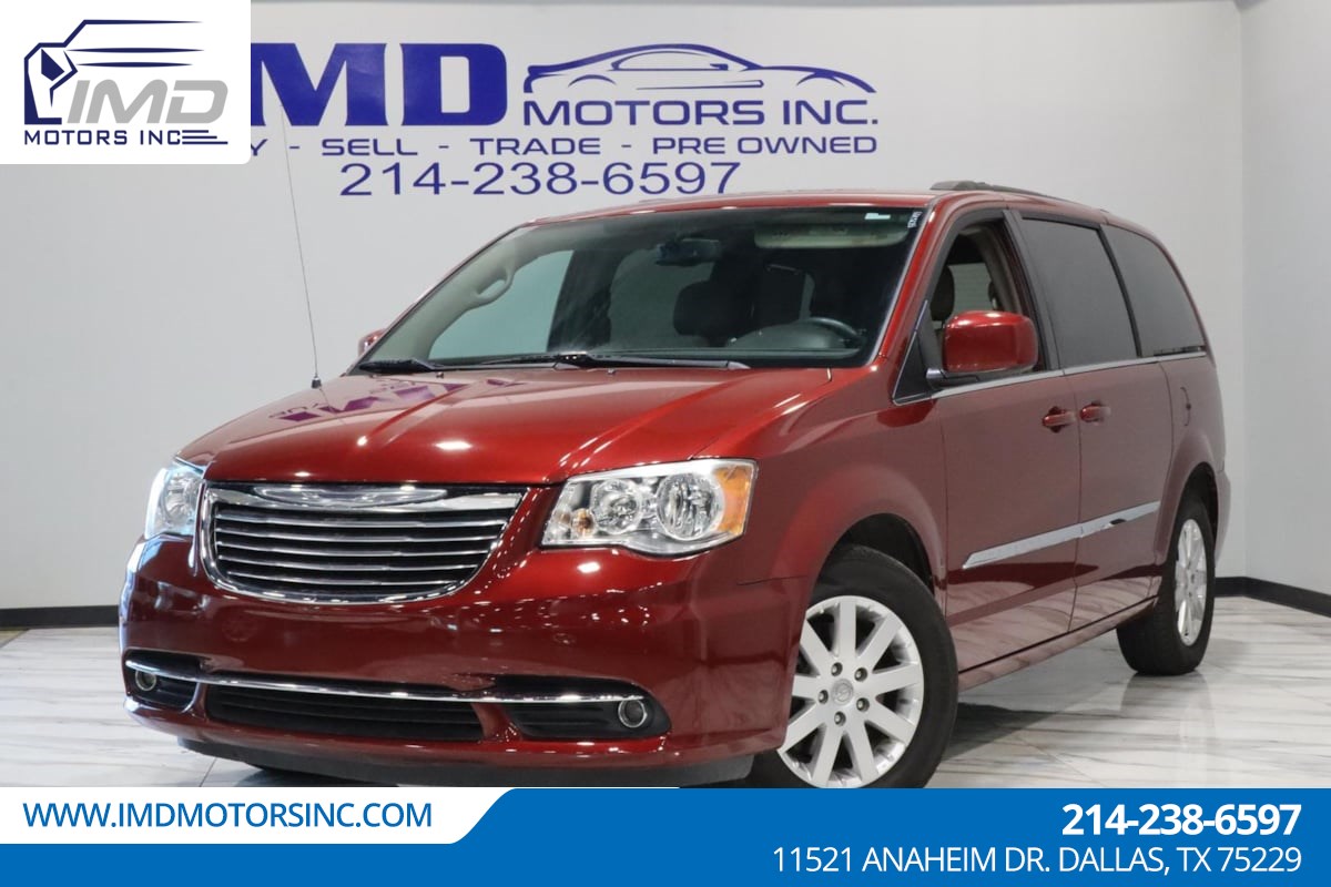 2016 Chrysler Town & Country Touring