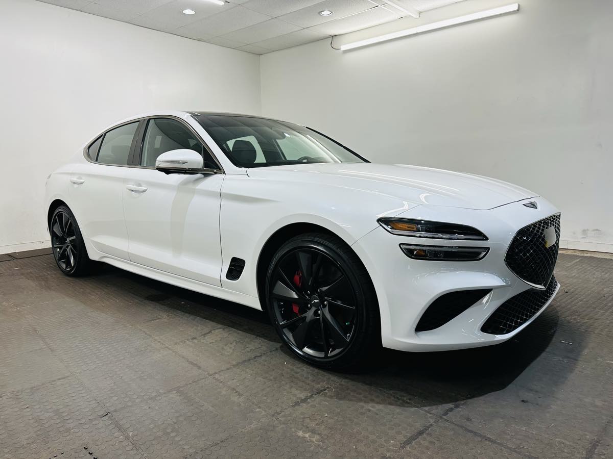 2023 Genesis G70 3.3T Sport Advanced Prestige in UYANI WHITE