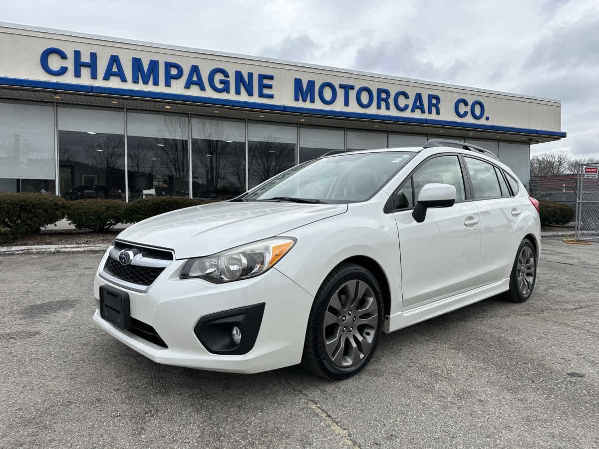 2014 Subaru Impreza Wagon 2.0i Sport Premium    One Owner!