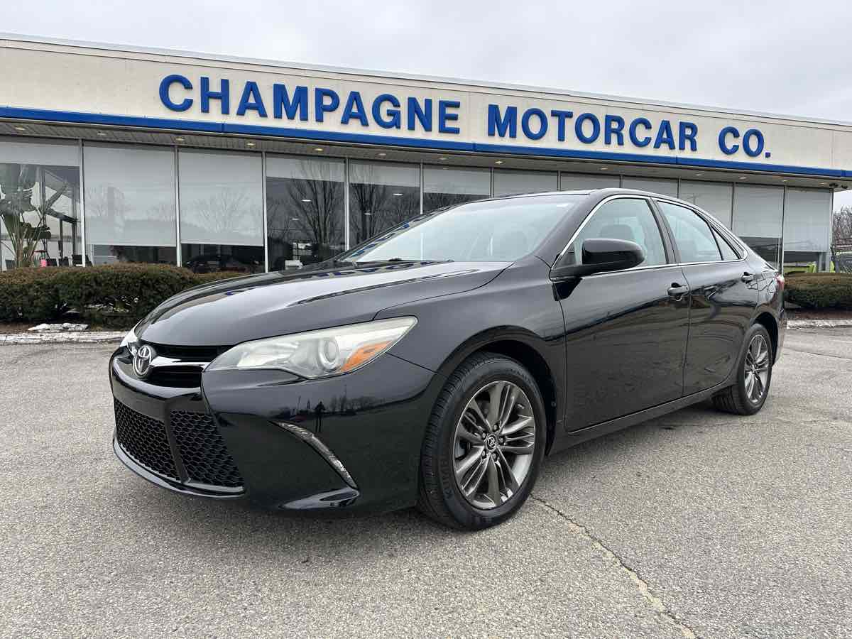 2016 Toyota Camry SE