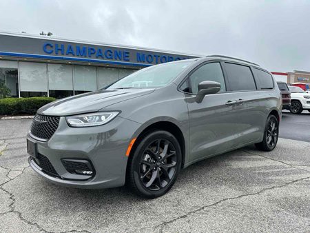 2022 Chrysler Pacifica Touring L All Wheel Drive S SPORT PACK with PANO