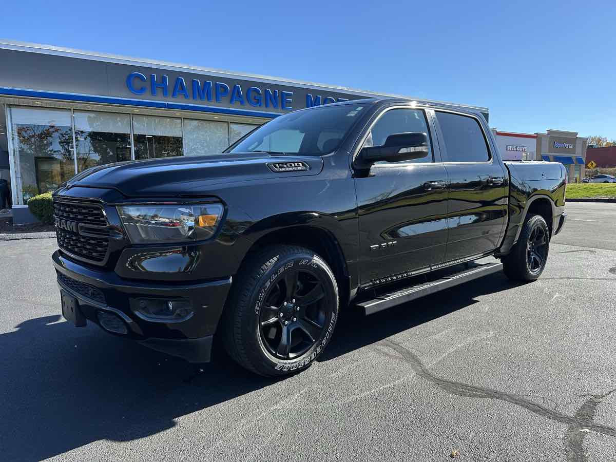 2022 Ram 1500 Lone Star Night PKG, 12in Navi, Pano Roof Cargobox