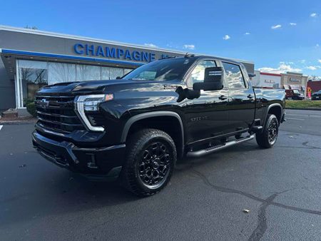 2024 Chevrolet Silverado 2500HD LT Midnight Edition Z71 with LEATHER, loaded!