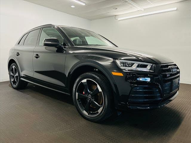 2019 Audi SQ5 Premium Plus BLACK OPTIC