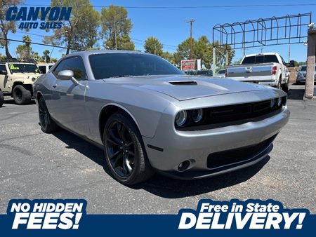 2016 Dodge Challenger SXT Plus