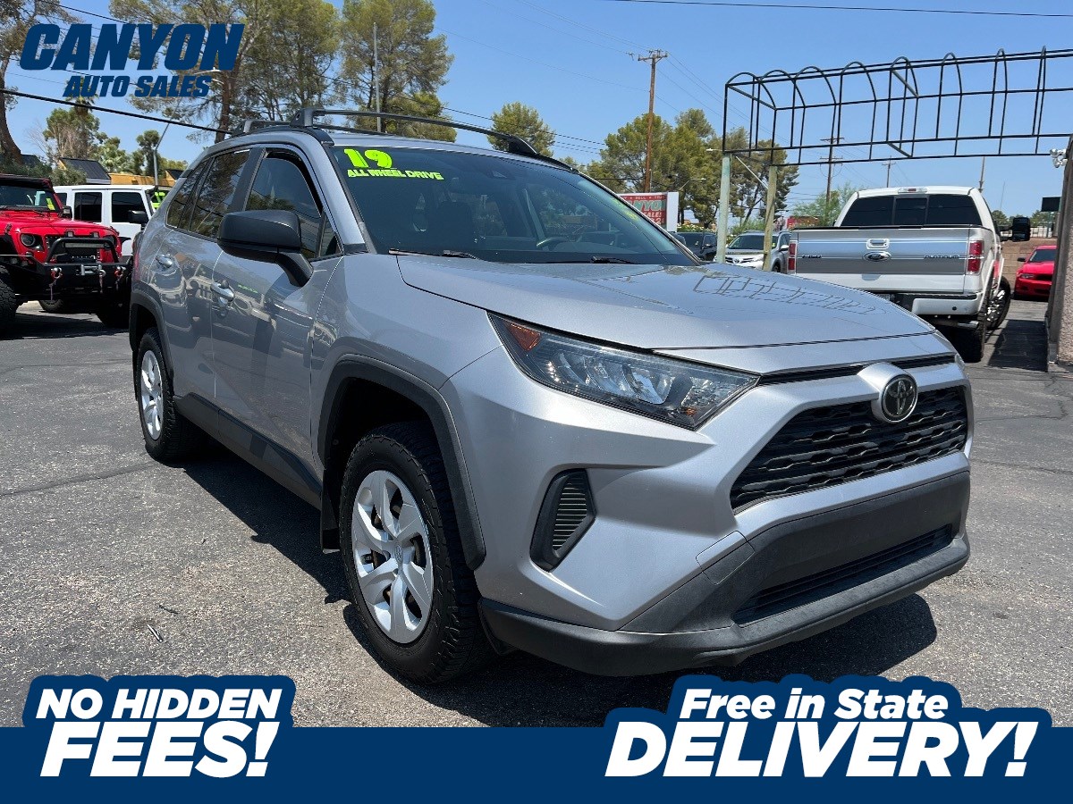 2019 Toyota RAV4 LE