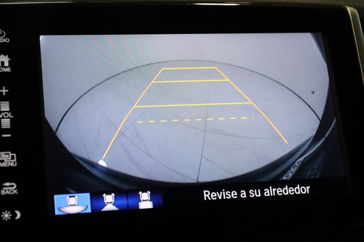 Sold 2017 Honda Pilot EX in Noblesville